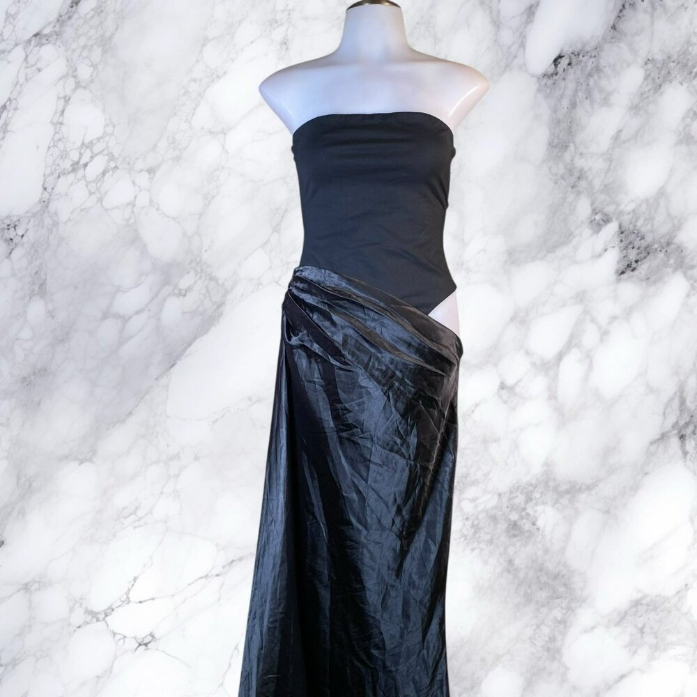 ALL THE WAYS Carrie Maxi Dress in Black - Picture 10 of 12